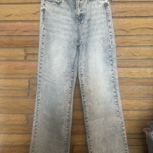 Judy Blue Light Wash Flare Jeans